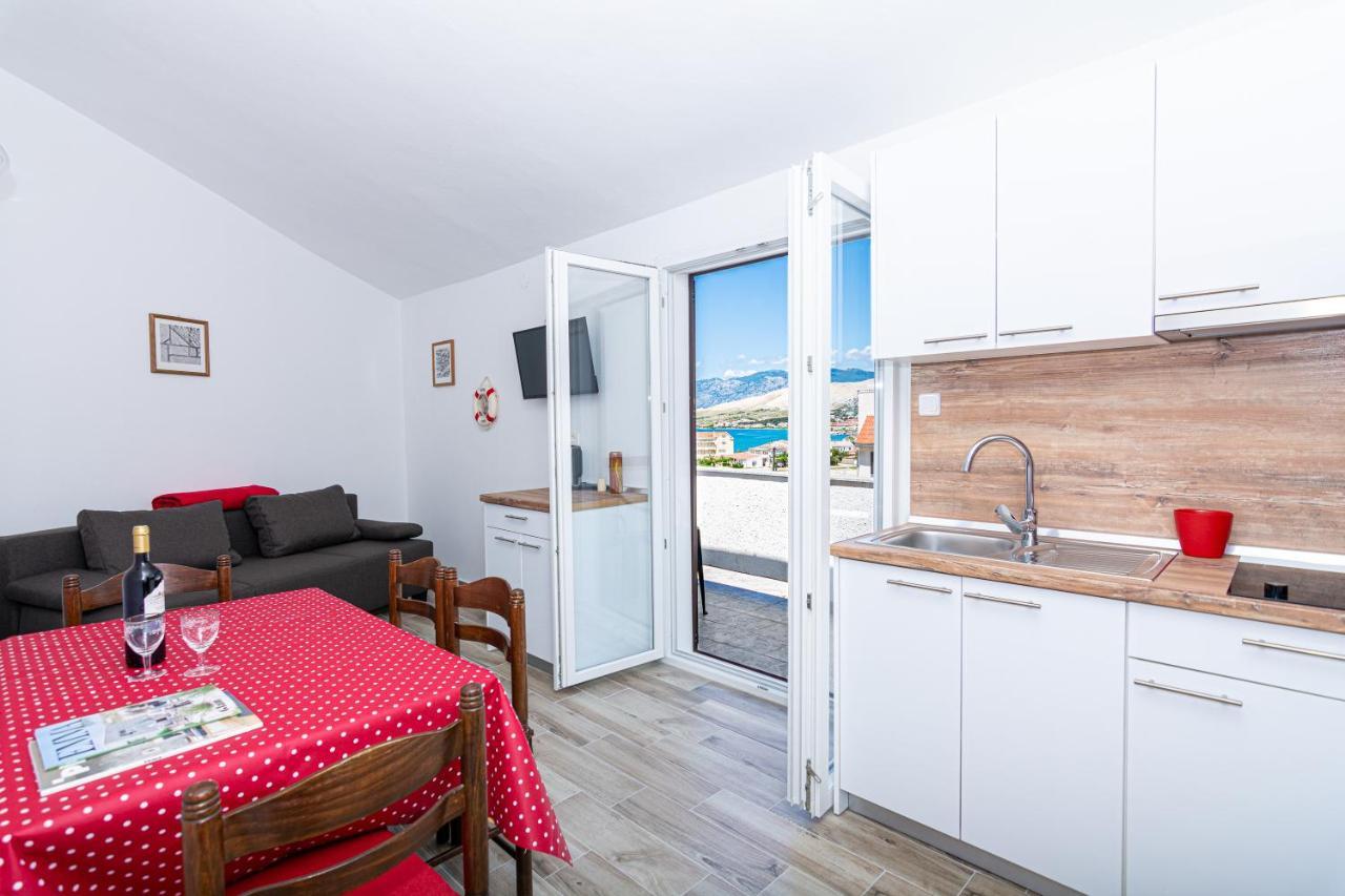 Apartment Plemic Pag Town Esterno foto
