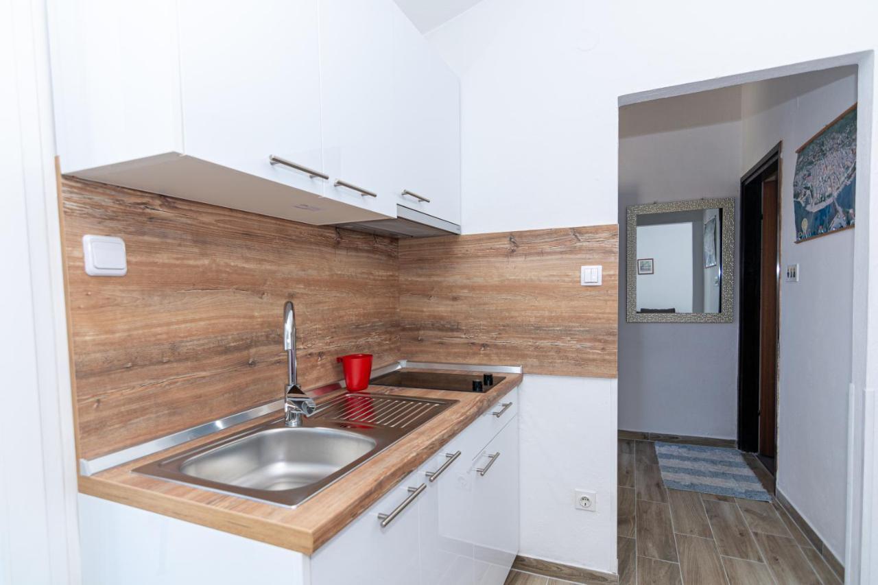 Apartment Plemic Pag Town Esterno foto
