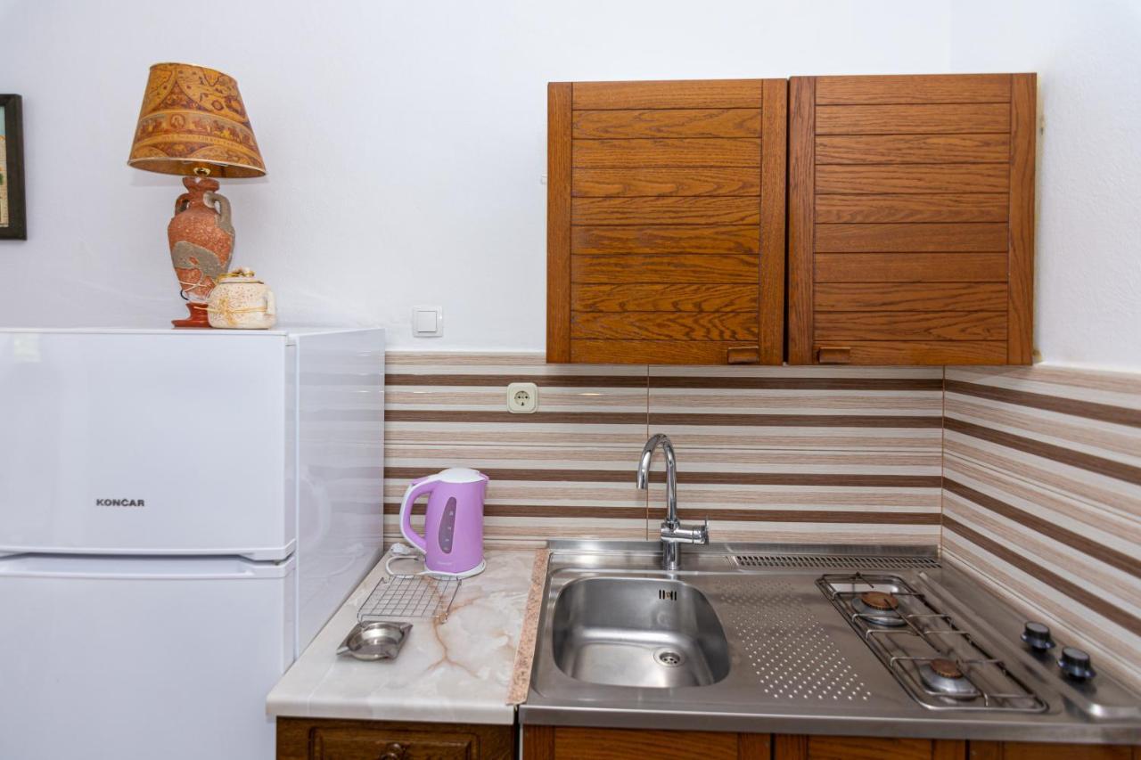 Apartment Plemic Pag Town Esterno foto