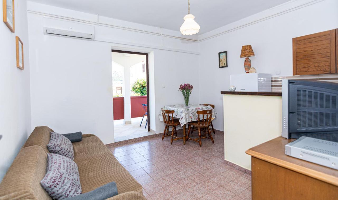 Apartment Plemic Pag Town Esterno foto