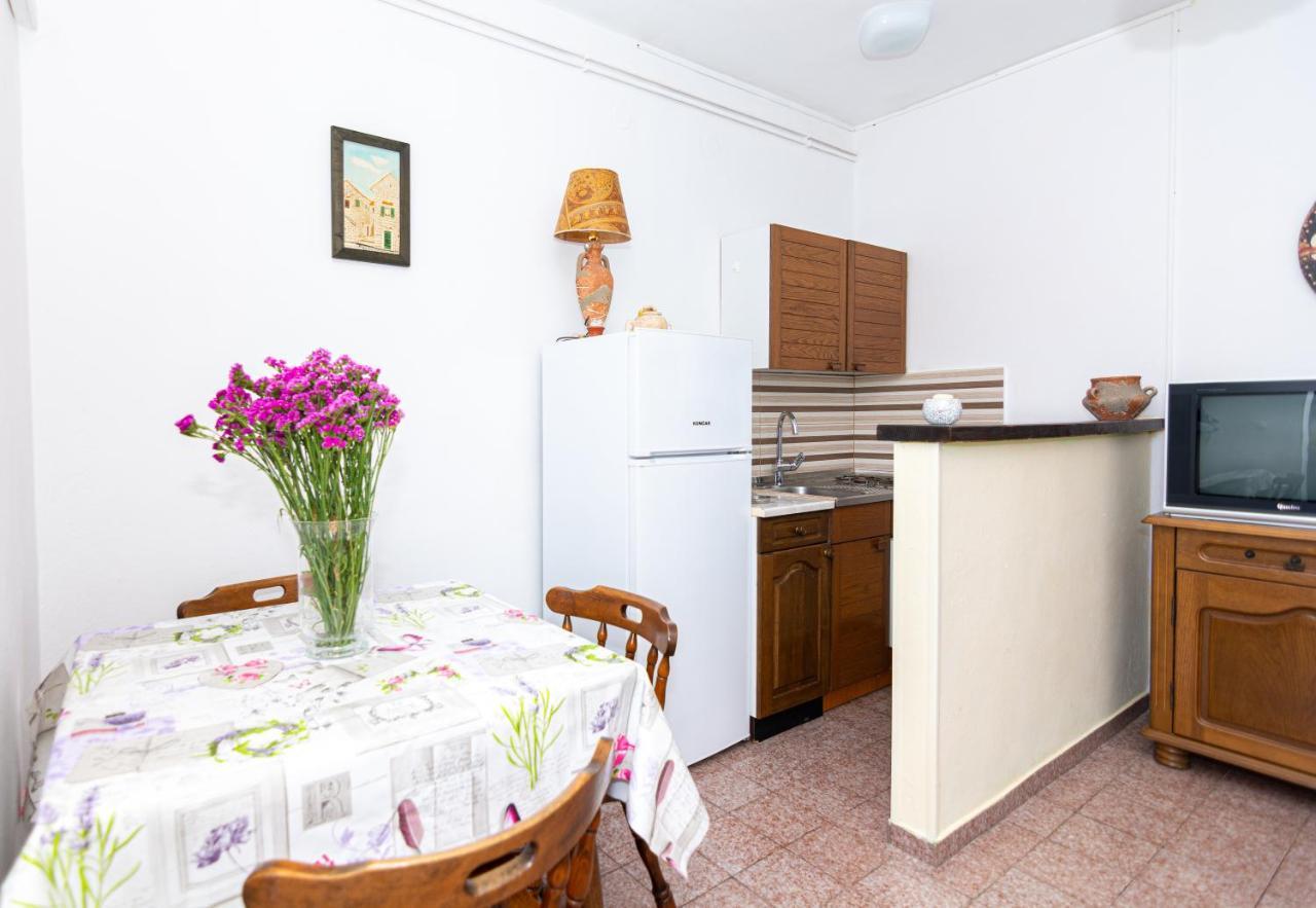 Apartment Plemic Pag Town Esterno foto