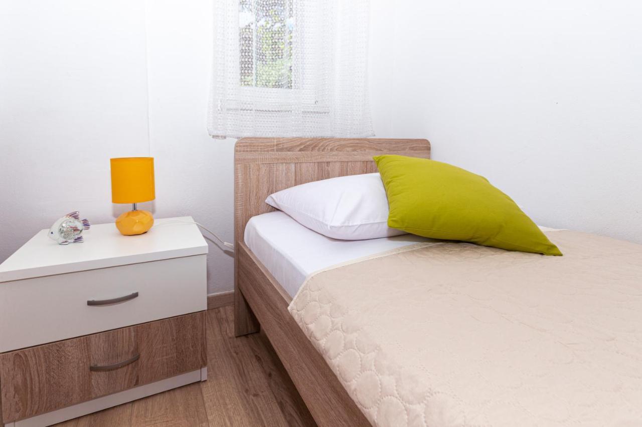 Apartment Plemic Pag Town Esterno foto